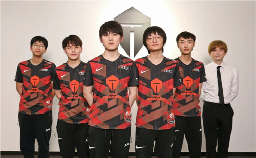 他们的板凳 他们的板凳